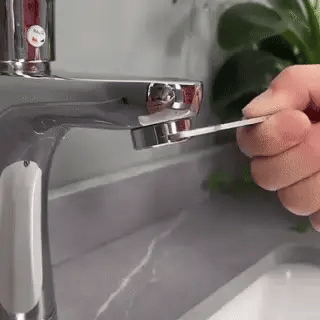 MegaMall™ | 1080° Swivel Robotic Faucet Extender