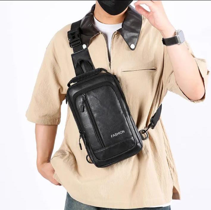 "Arctic Hunter Anti-Theft Waterproof Crossbody Sling Bag"